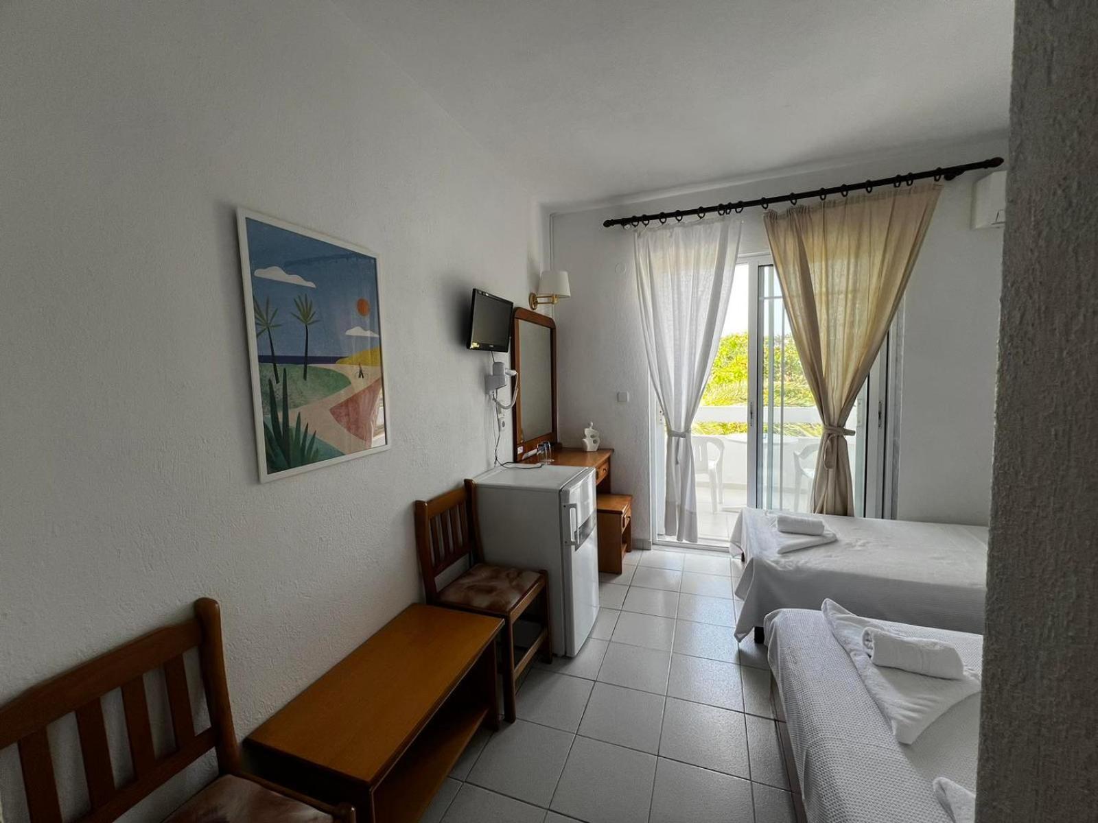 Hotel Proteas Ormos Prinou  Bagian luar foto