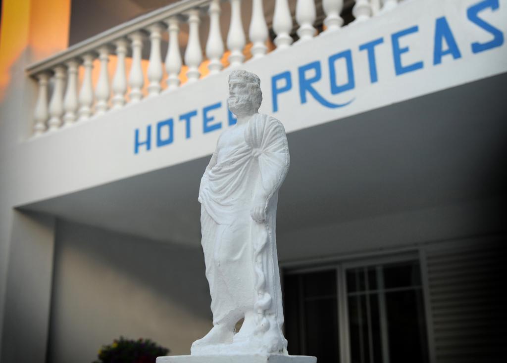 Hotel Proteas Ormos Prinou  Bagian luar foto