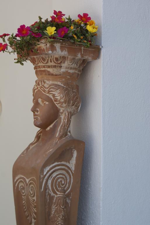Hotel Proteas Ormos Prinou  Bagian luar foto