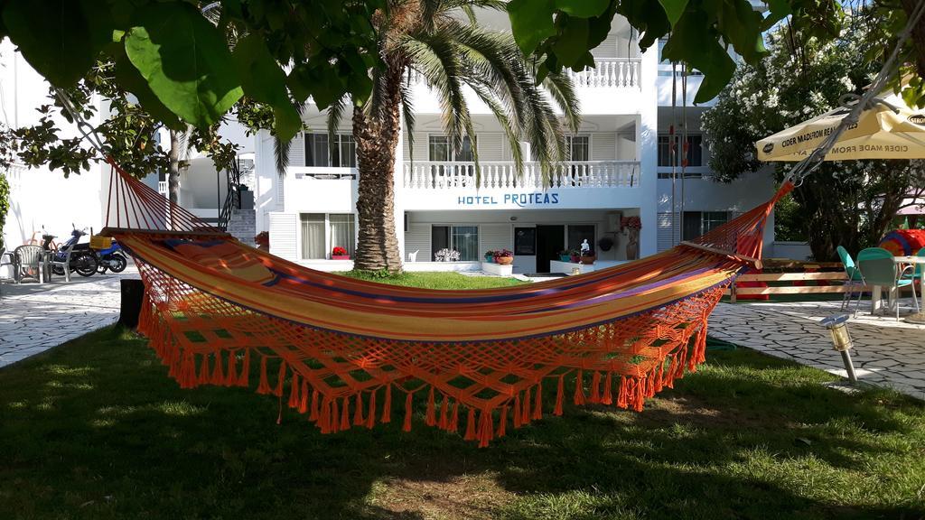 Hotel Proteas Ormos Prinou  Bagian luar foto